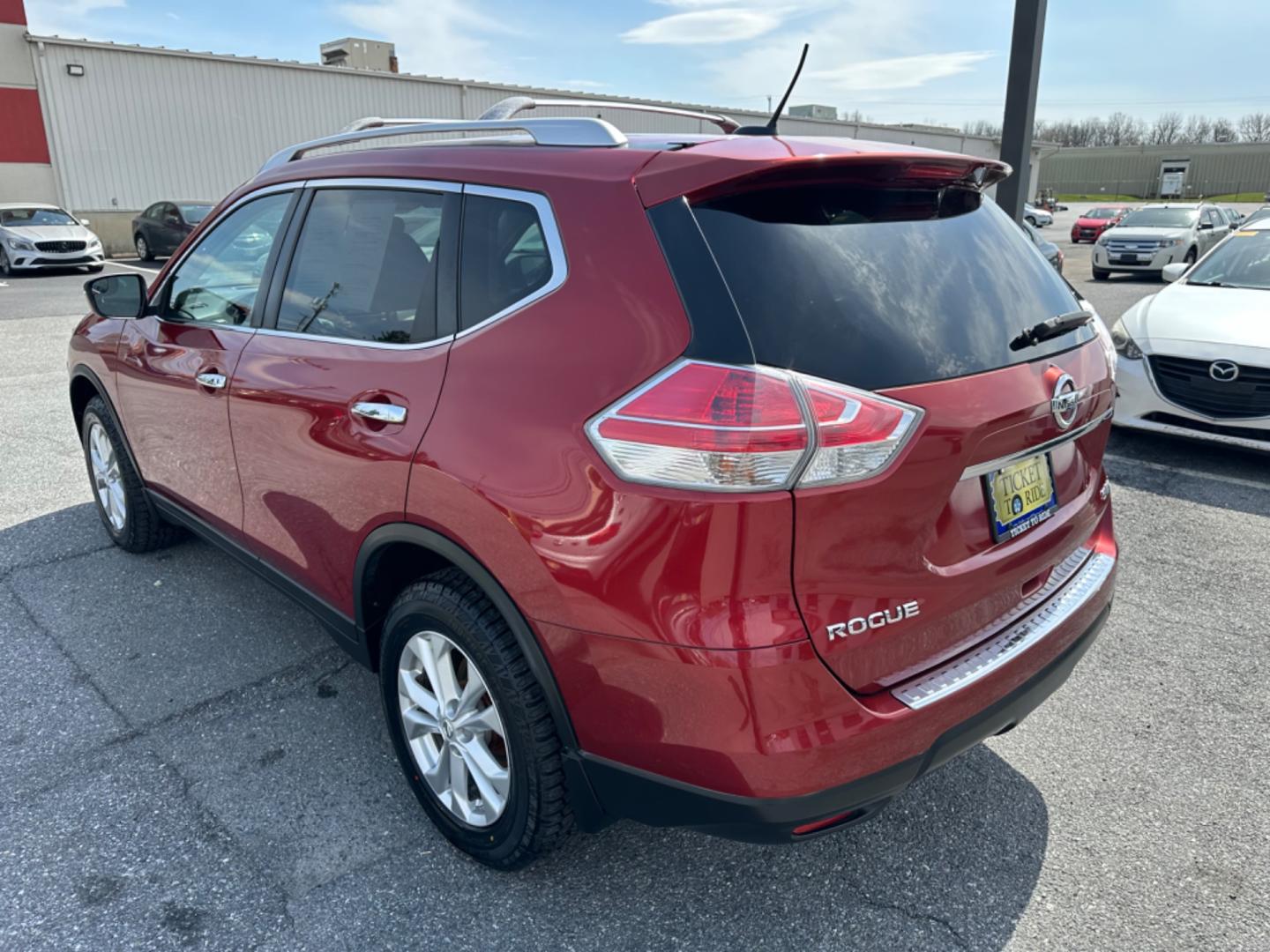 2016 RED Nissan Rogue SV AWD (KNMAT2MVXGP) with an 2.5L L4 DOHC 16V engine, CVT transmission, located at 1254 Manheim Pike, Lancaster, PA, 17601, (717) 393-9133, 40.062870, -76.323273 - Photo#6